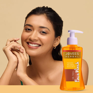 Jovees Herbal Detan Facewash For Glowing and Clear Skin With Liquorice & bearberry Ext. | Gentle Cleanser For Brighten, Even Tone and Hydrates Skin | Suitable for All Skin Types - 300ml